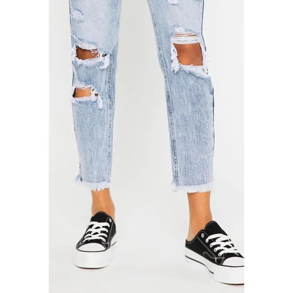 NWT Kancan Collie Super‎ High Rise Distressed Frayed Hem Mom Jeans Size 7/27 - Picture 10 of 16